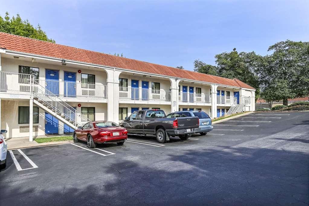 Motel 6-Pinole, Ca Eksteriør billede
